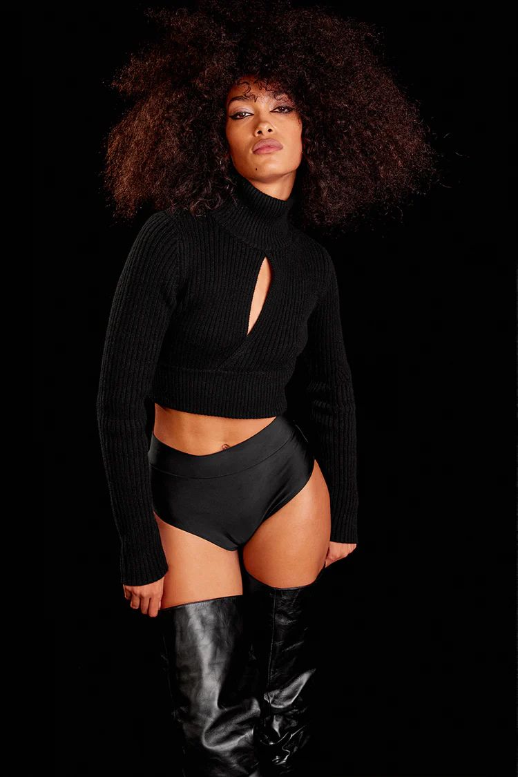 Black Women's Alo Yoga Cashmere Ribbed Winter Dream Cropped Turtleneck Long Sleeve | WOJ-153062