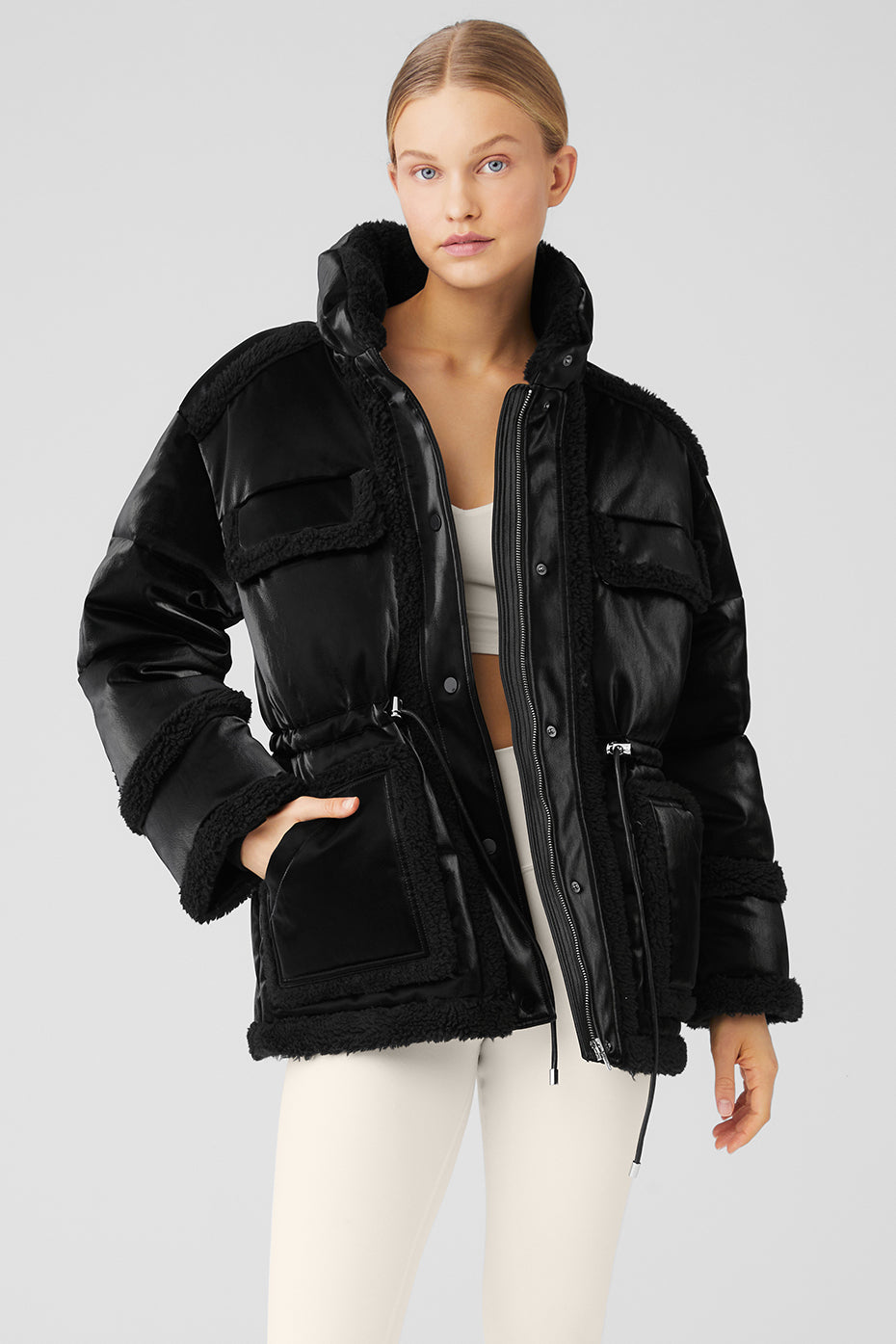 Black Women's Alo Yoga Ice Breaker Puffer Jackets | NGM-256073
