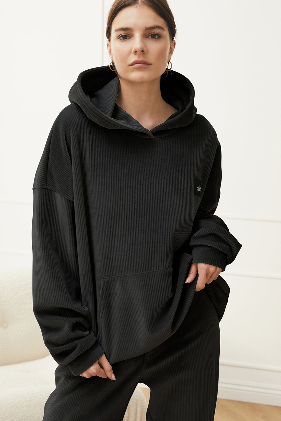 Black Women's Alo Yoga Velour Baller Hoodie | CWV-526470