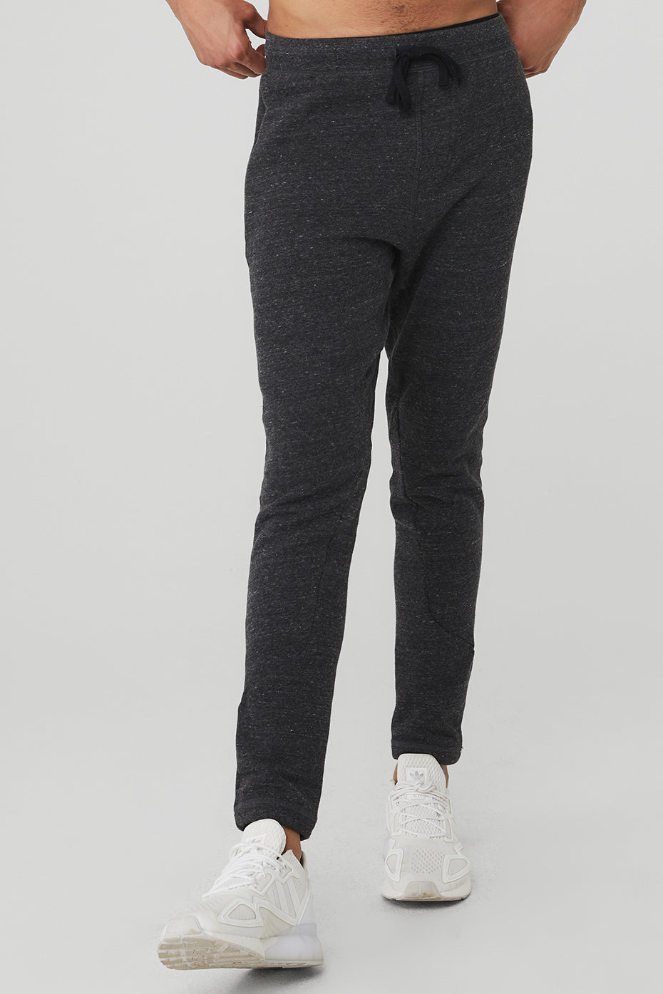 Grey Black Men's Alo Yoga The Triumph Sweatpants | DFL-602378