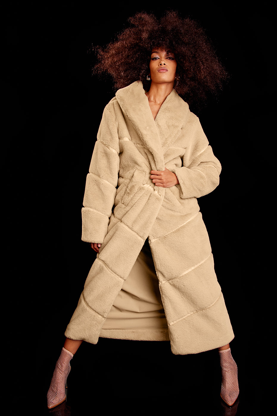 Khaki Women's Alo Yoga Faux Fur Cascade Coats | MET-492870