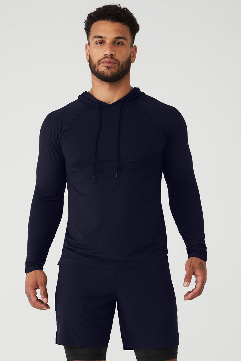 Navy Men's Alo Yoga Idol Runner Hoodie | DAQ-078914