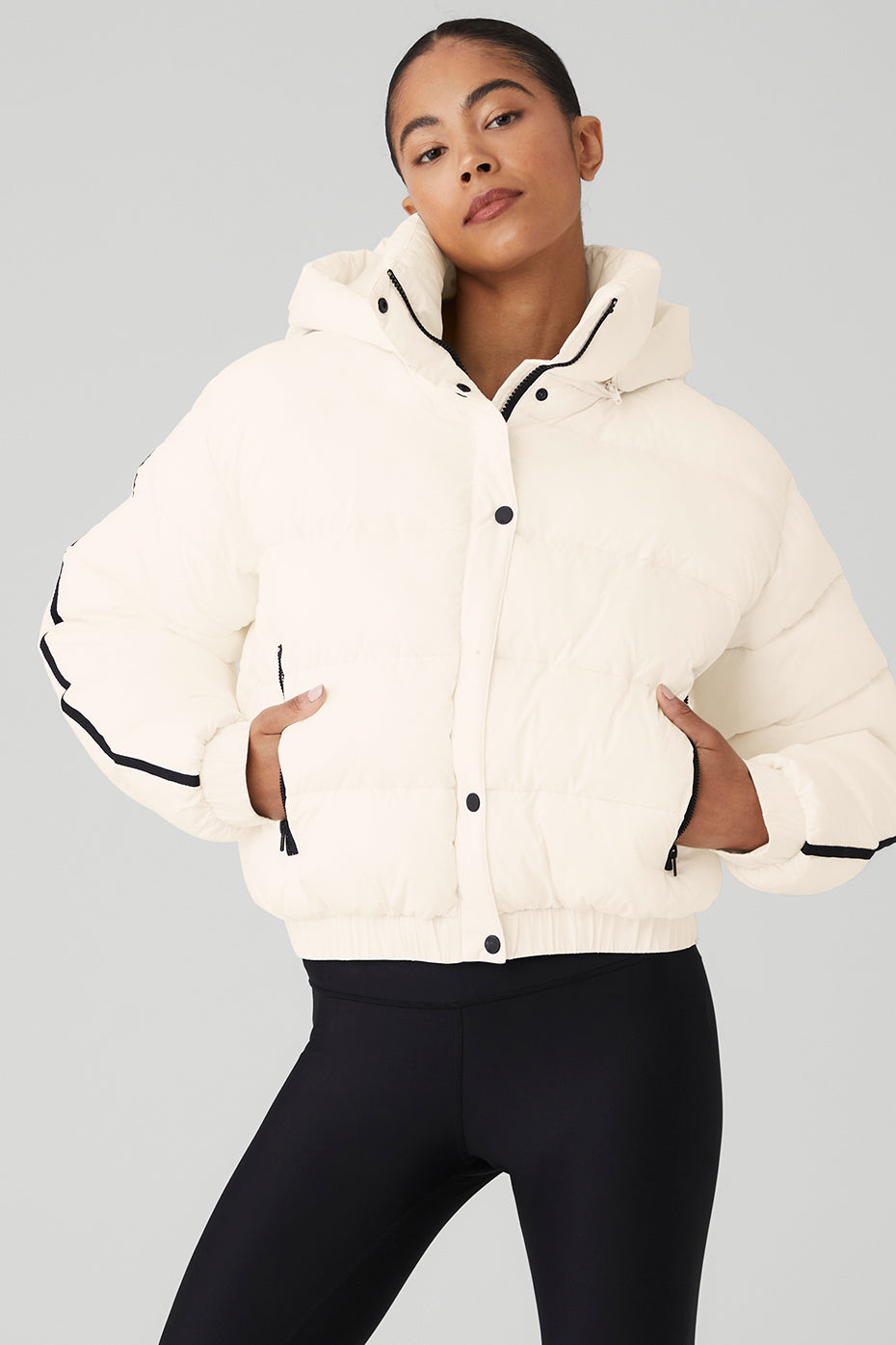 White Women's Alo Yoga Aspen Love Puffer Jackets | MAK-461723